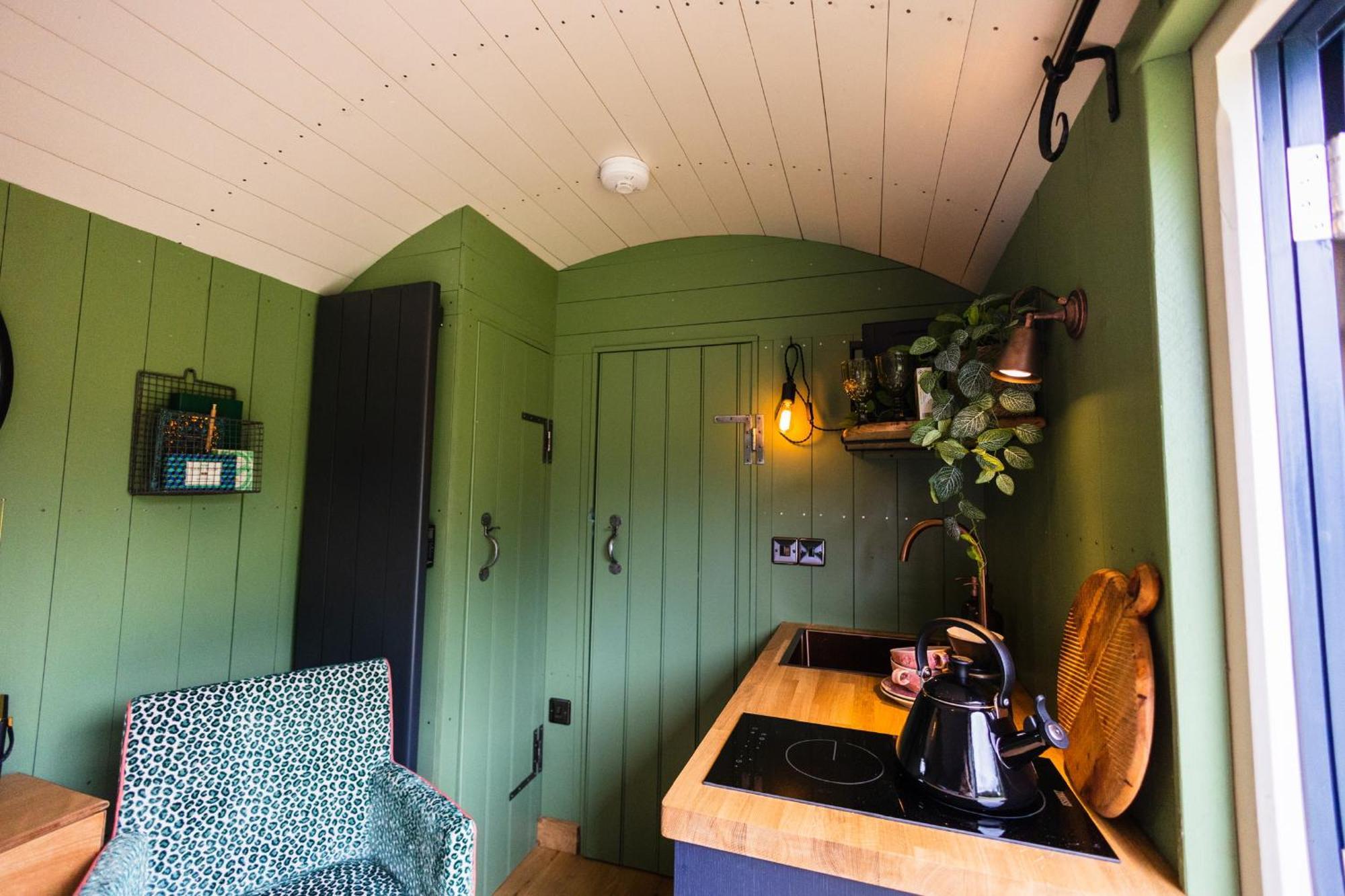 Toadland Shepherd Huts 杜伦 外观 照片